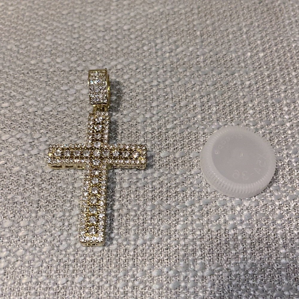 Holy Cross - image 4